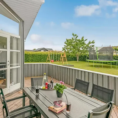 بيت للعطل Awesome Home In Haderslev With Sauna هادرسليف