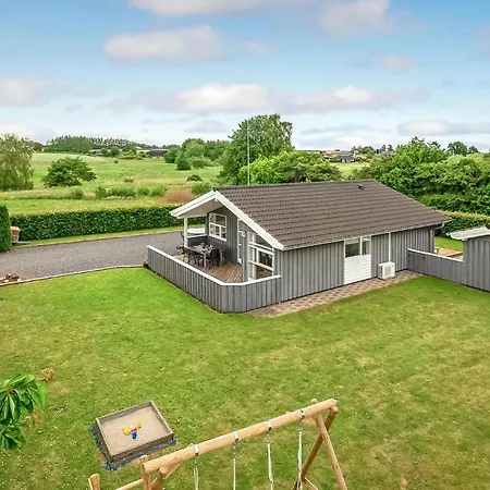 Awesome Home In Haderslev With Sauna *